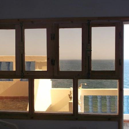 Laverie Du Soleil Surf House Bed & Breakfast Taghazout Room photo