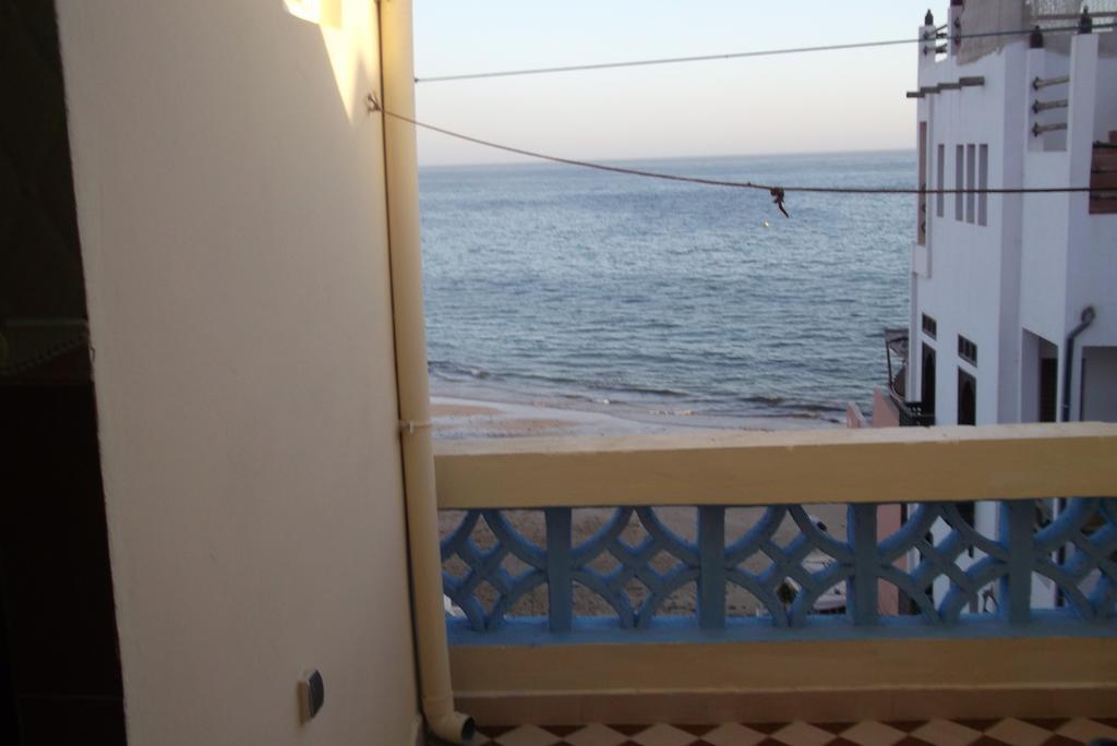 Laverie Du Soleil Surf House Bed & Breakfast Taghazout Room photo