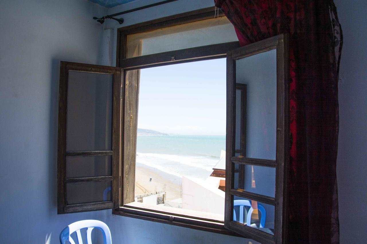 Laverie Du Soleil Surf House Bed & Breakfast Taghazout Exterior photo