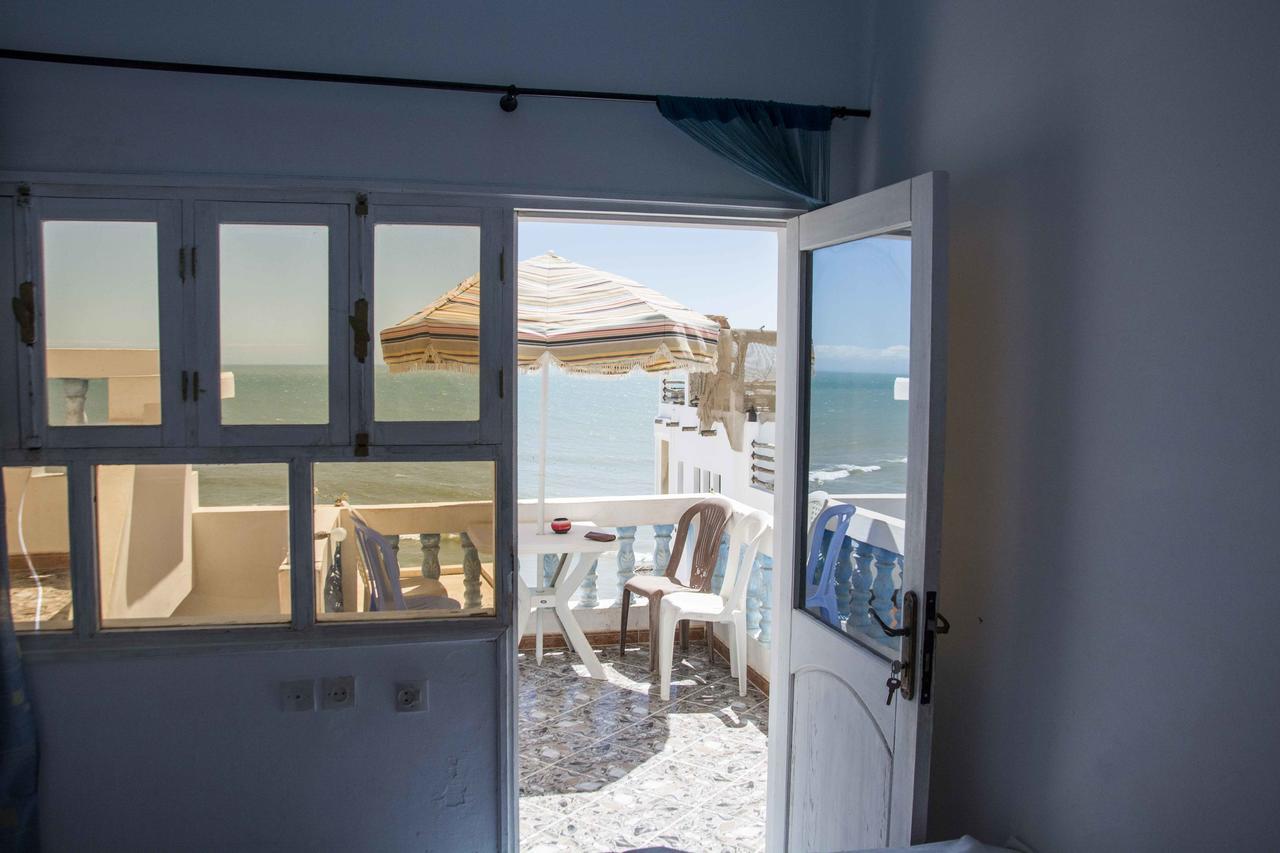 Laverie Du Soleil Surf House Bed & Breakfast Taghazout Exterior photo